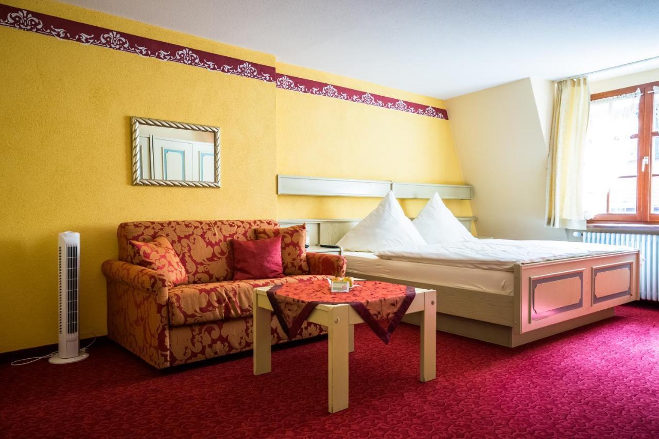Hotel Loewen-Weinstube Meersburg Εξωτερικό φωτογραφία